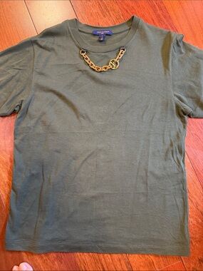 Louis Vuitton Olive Green Tee with Gold Chain Accent comfortable and luxury